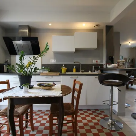 Casa vacanze Pau, 4 Pièces, 5 Personnes - Fr-1-384-783 *