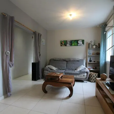 Pau, 4 Pièces, 5 Personnes - Fr-1-384-783 Pau